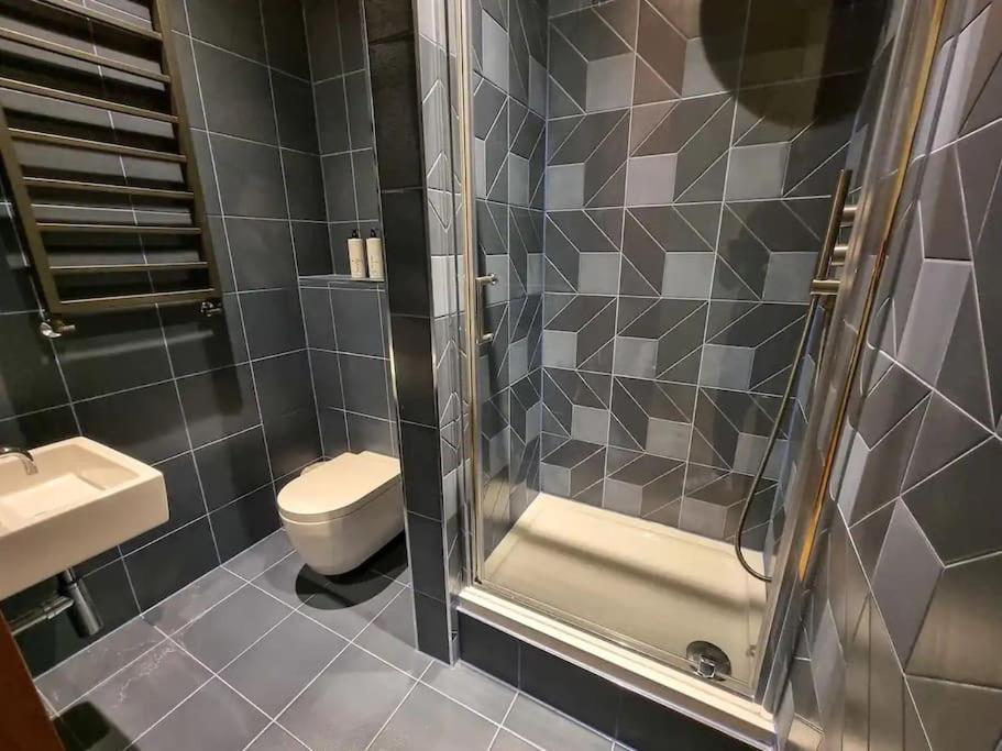 Hammock Heights! Hot Tub,private Garage,citycentre Appartement